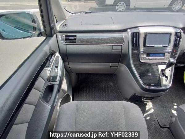Used 2006 AT toyota alphard ANH10W Image[19]