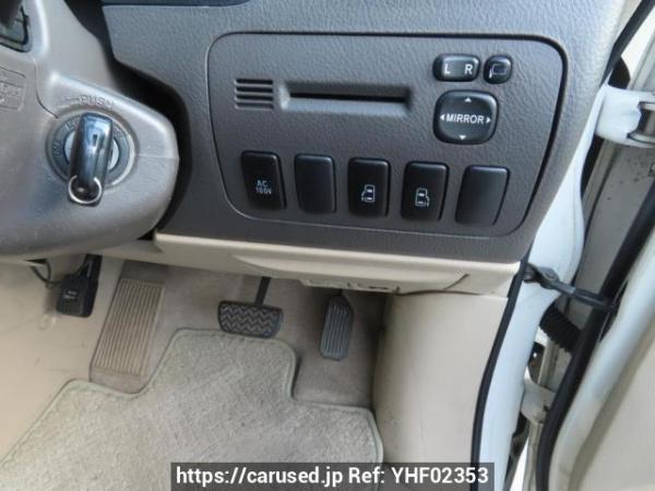 Used 2005 AT toyota alphard ANH10W Image[31]