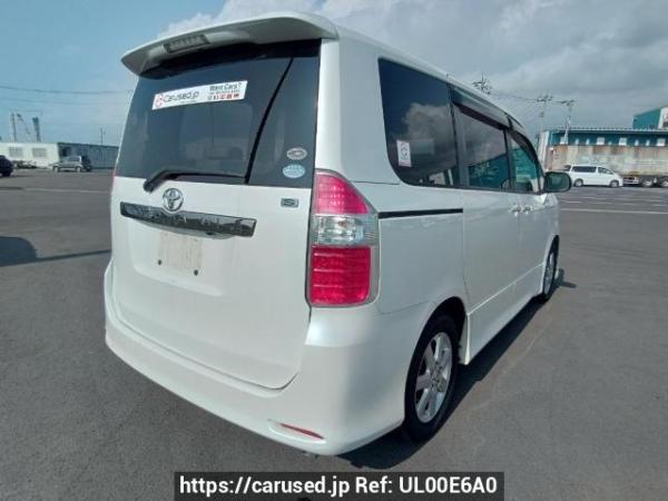 Used 2010 AT toyota noah ZRR70W Image[6]