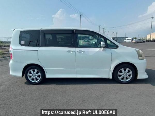 Used 2010 AT toyota noah ZRR70W Image[7]