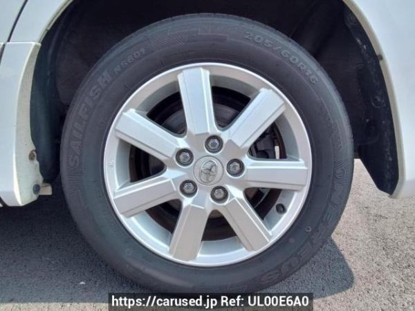 Used 2010 AT toyota noah ZRR70W Image[31]