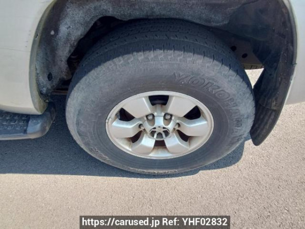 Used 2005 AT toyota hilux-surf TRN215W Image[28]