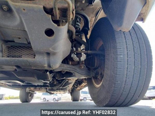Used 2005 AT toyota hilux-surf TRN215W Image[30]