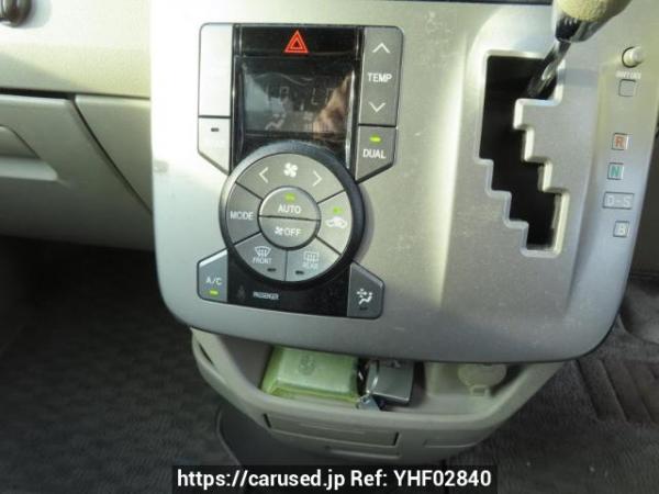 Used 2009 AT toyota noah ZRR70G Image[31]