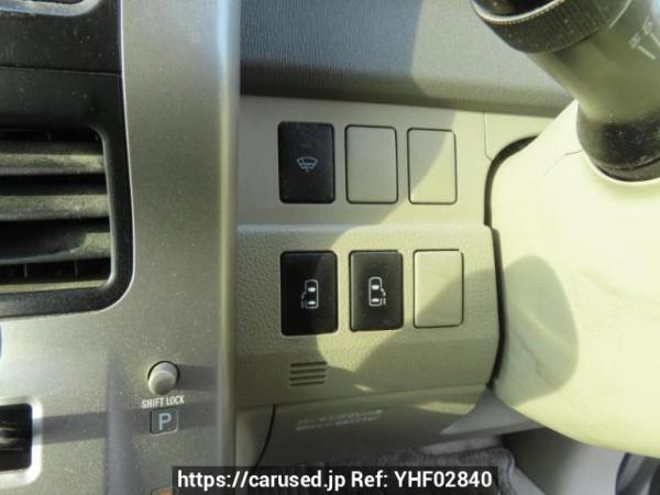 Used 2009 AT toyota noah ZRR70G Image[32]