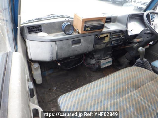 Used 1993 MT mitsubishi canter FE305BD Image[15]