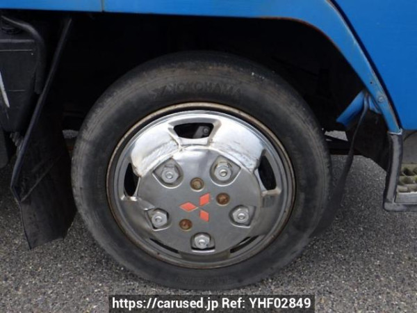 Used 1993 MT mitsubishi canter FE305BD Image[30]