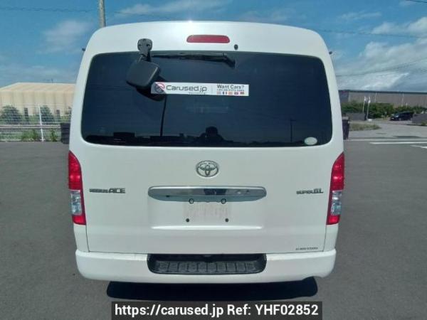 Used 2017 AT toyota regiusace-van KDH211K Image[5]
