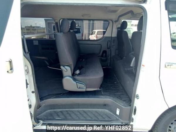 Used 2017 AT toyota regiusace-van KDH211K Image[15]