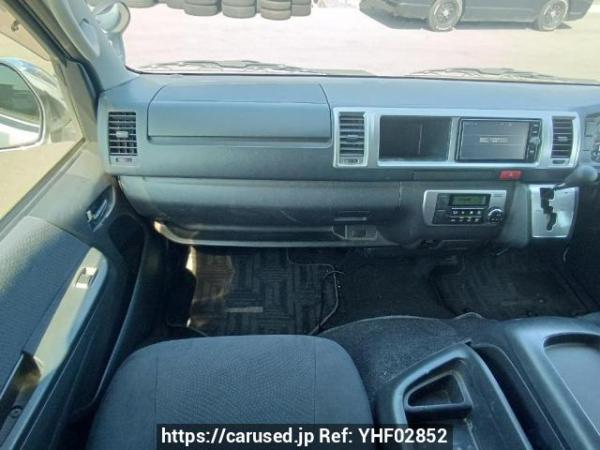 Used 2017 AT toyota regiusace-van KDH211K Image[17]