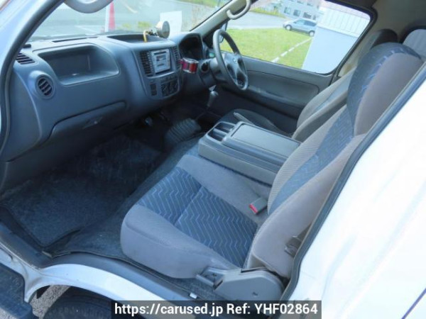 Used 2005 MT nissan caravan-van CWGE25 Image[15]