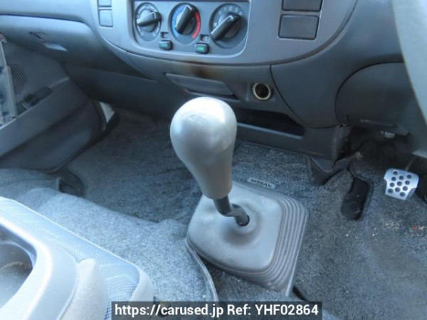 Used 2005 MT nissan caravan-van CWGE25 Image[24]