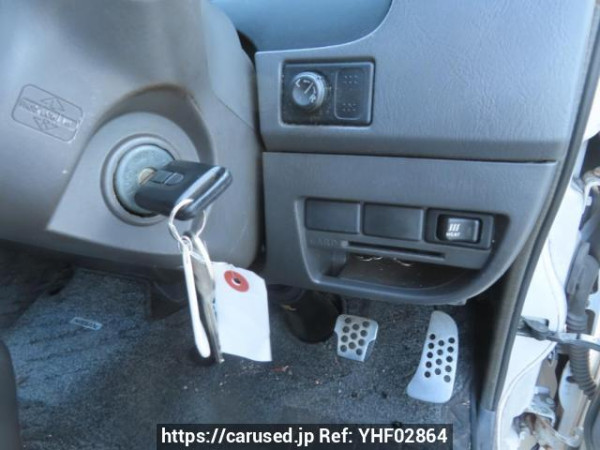 Used 2005 MT nissan caravan-van CWGE25 Image[26]
