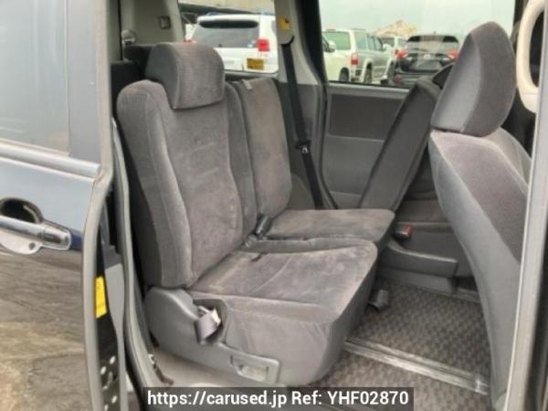 Used 2009 AT toyota noah ZRR70G Image[13]