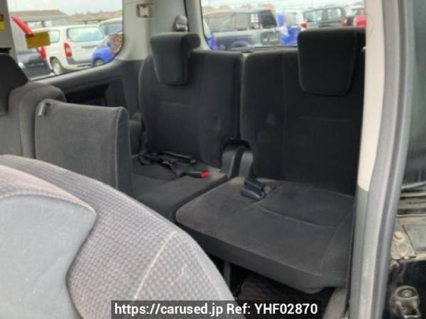 Used 2009 AT toyota noah ZRR70G Image[15]