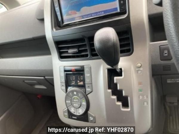 Used 2009 AT toyota noah ZRR70G Image[25]