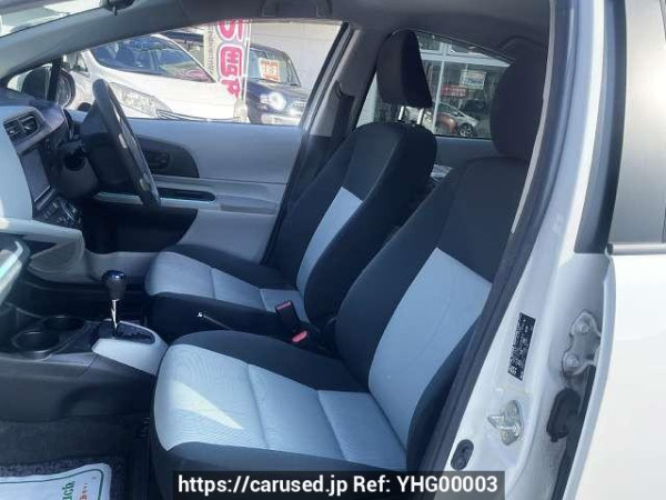 Used 2012 AT toyota aqua DAA-NHP10 Image[6]