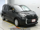 Toyota Sienta MXPC12G