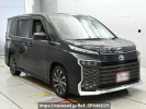 Toyota Voxy ZWR90W