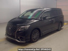 Nissan Elgrand TE52