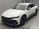 Toyota Crown Crossover TZSH35