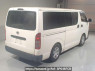 Used 2011 AT toyota regiusace-van KDH201V Image[1]