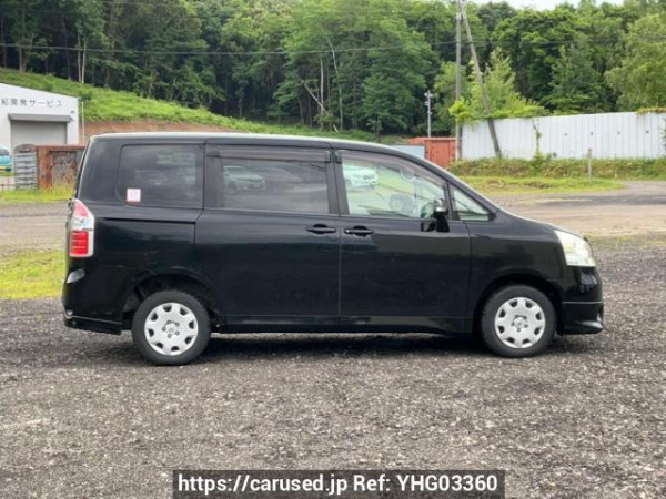 Used 2007 AT toyota noah ZRR75G Image[7]