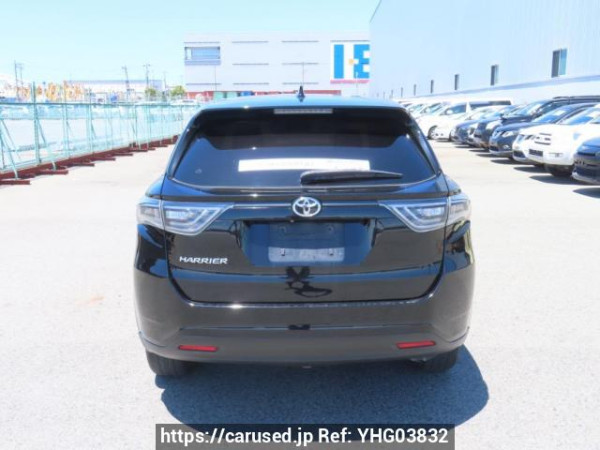 Used 2014 AT toyota harrier ZSU65W Image[5]
