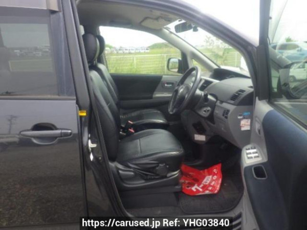 Used 2005 AT toyota noah AZR60G Image[12]