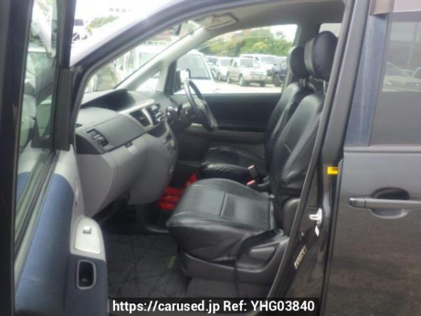Used 2005 AT toyota noah AZR60G Image[13]