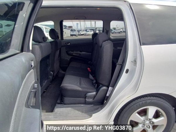 Used 2003 AT toyota wish ZNE10G Image[16]