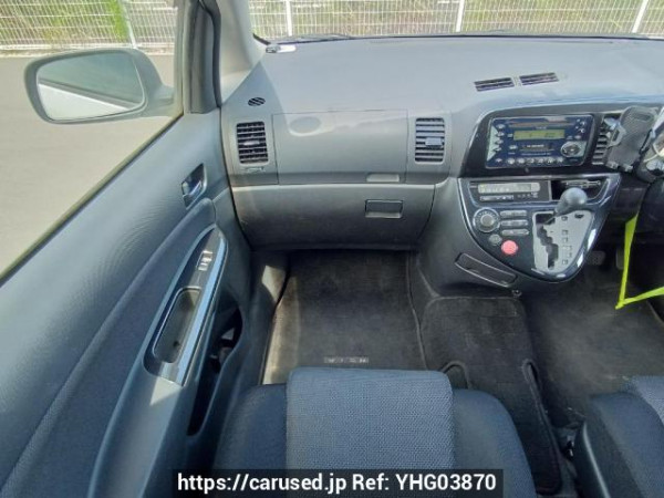 Used 2003 AT toyota wish ZNE10G Image[19]