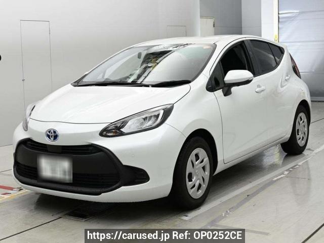 Buy Used 2025 Toyota Aqua MXPK11 (OP0252CE) - Carused.jp