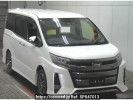 Toyota Noah ZRR80W