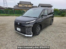 Toyota Voxy ZWR90W