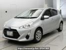 Toyota Aqua NHP10