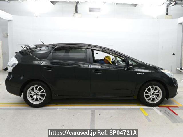 Buy Used 2011 Toyota Prius alpha ZVW41W (SP04721A) - Carused.jp
