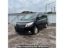 Toyota Noah ZRR80G