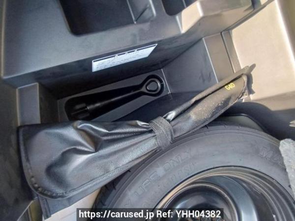 Used 2014 AT toyota harrier ZSU60W Image[42]
