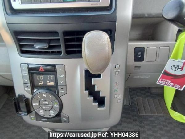 Used 2008 AT toyota noah ZRR70G Image[26]