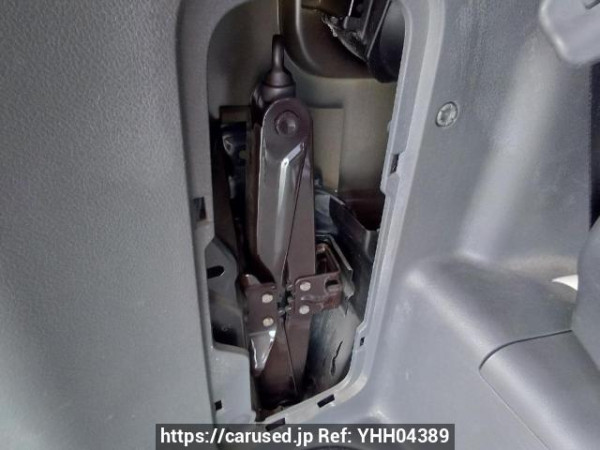 Used 2009 AT toyota noah ZRR75W Image[42]