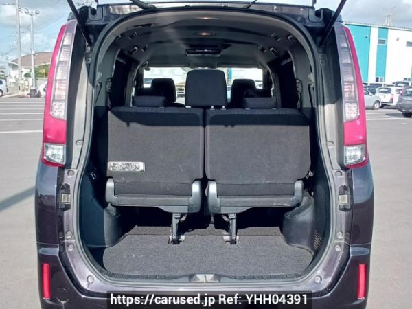 Used 2014 AT toyota noah ZRR85G Image[8]