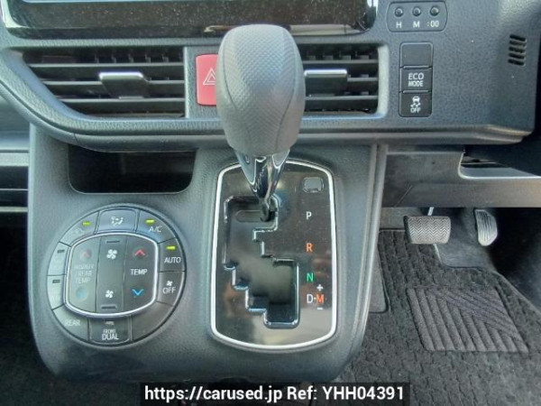 Used 2014 AT toyota noah ZRR85G Image[23]
