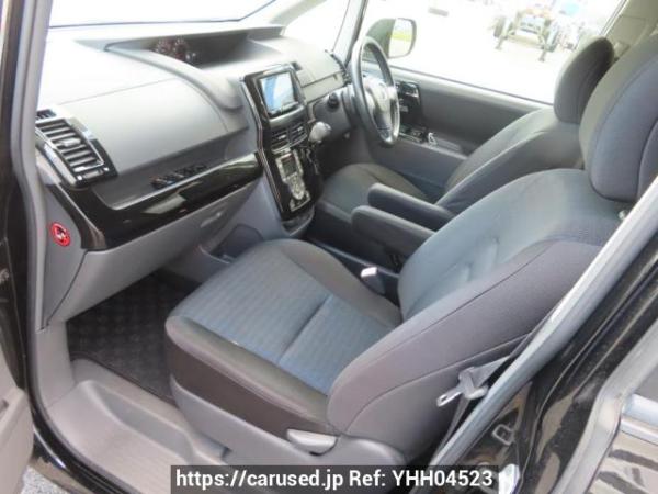 Used 2009 AT toyota voxy ZRR70W Image[15]