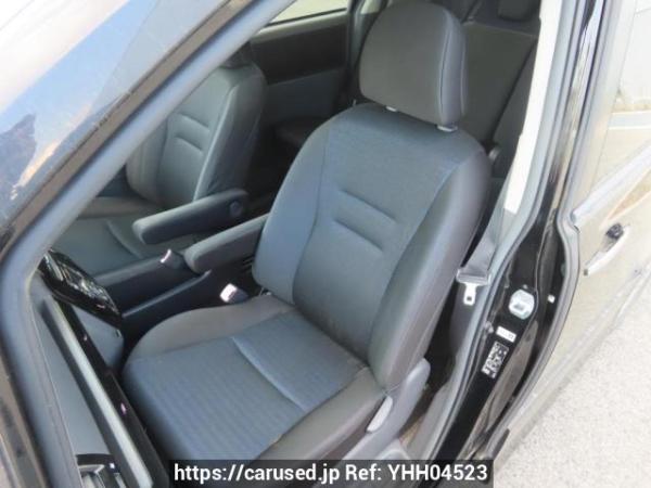 Used 2009 AT toyota voxy ZRR70W Image[16]