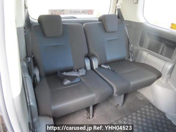 Used 2009 AT toyota voxy ZRR70W Image[22]