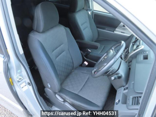 Used 2009 AT toyota noah ZRR75W Image[14]