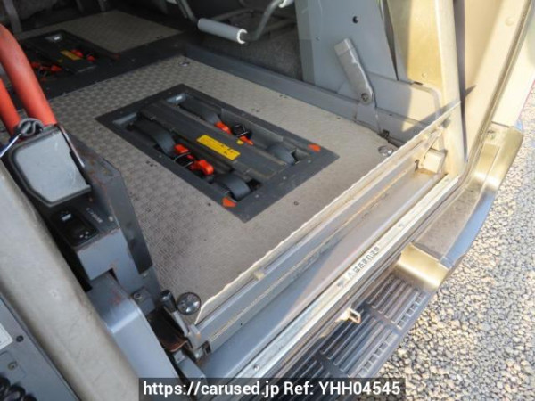 Used 2004 AT nissan caravan-bus DWGE25 Image[10]