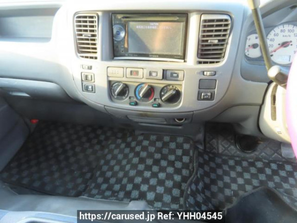 Used 2004 AT nissan caravan-bus DWGE25 Image[24]