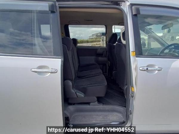 Used 2009 AT toyota noah ZRR70G Image[14]